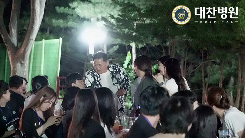직원들이 퀴즈맞추기16873252599600.jpg